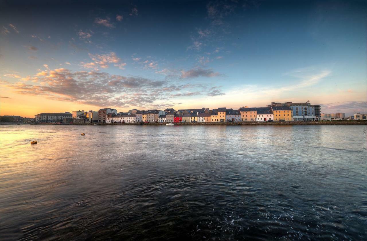 Spanish Arch Galway Eksteriør bilde